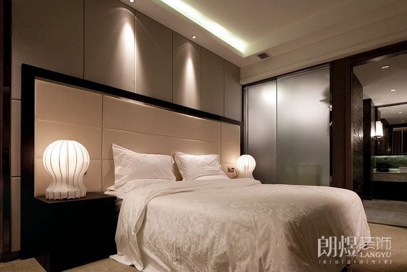 成都商務(wù)酒店裝修設(shè)計