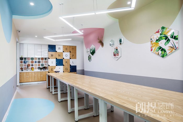 怎樣的培訓學校裝修設(shè)計才能吸引學生？