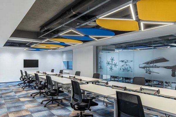 新辦公室裝修完畢后氣味大該怎么處理？